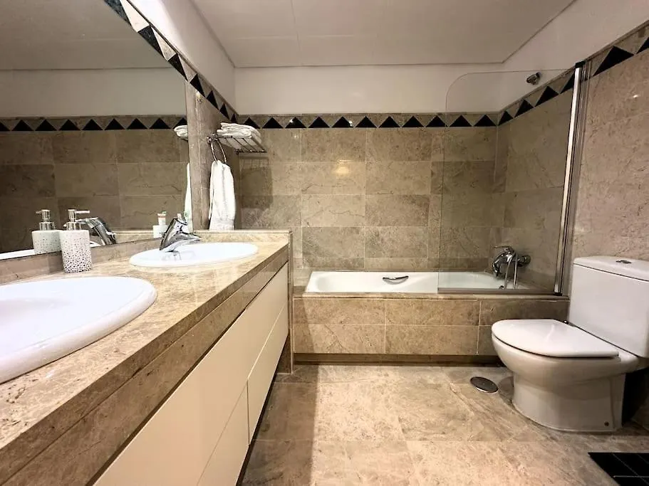 Spacious Apartment In San Roque Golf Club
