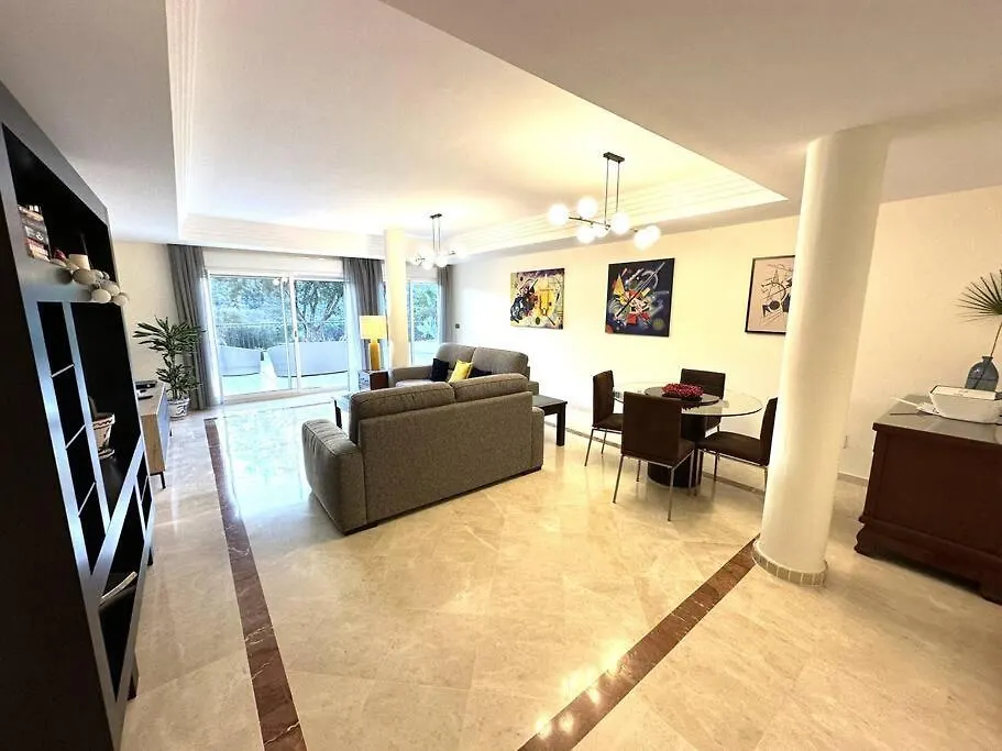 Spacious Apartment In San Roque Golf Club