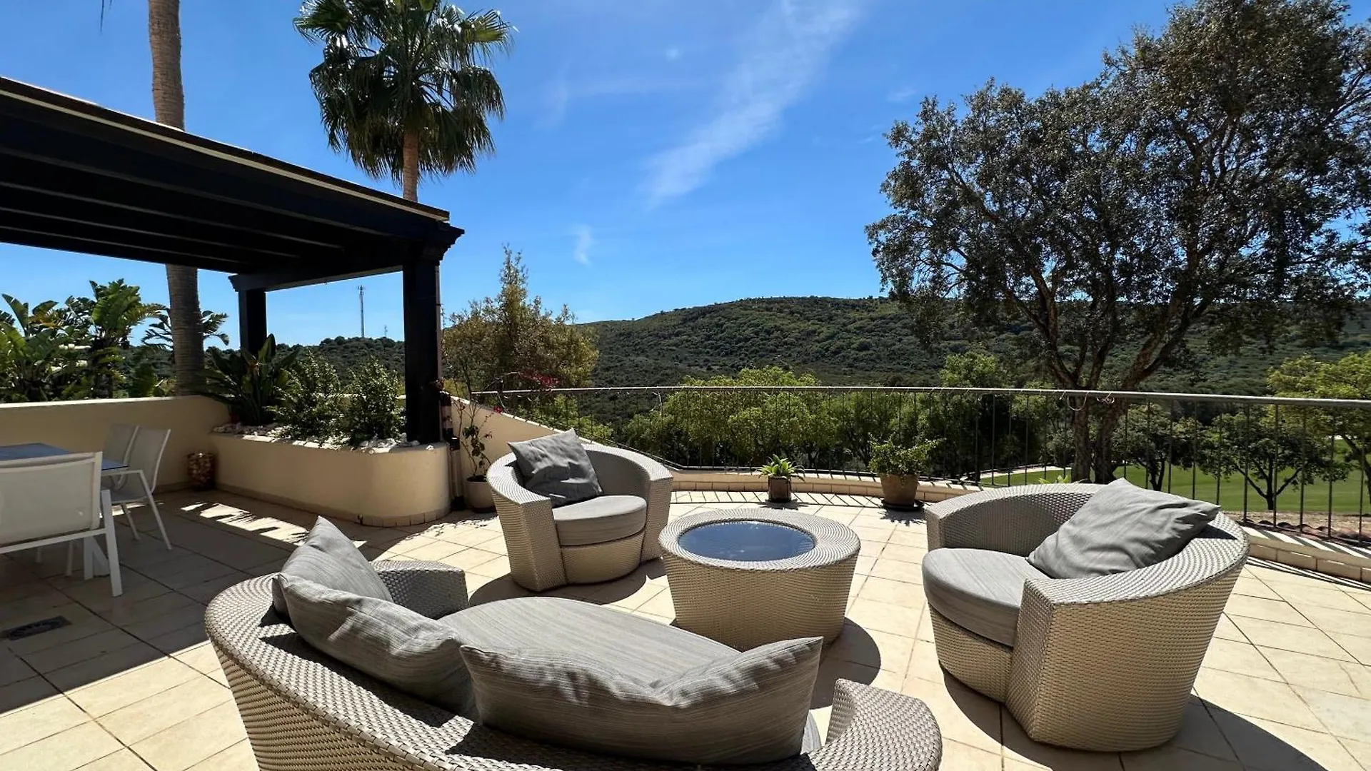 Spacious Apartment In San Roque Golf Club 0*, San Roque (Andalucia)