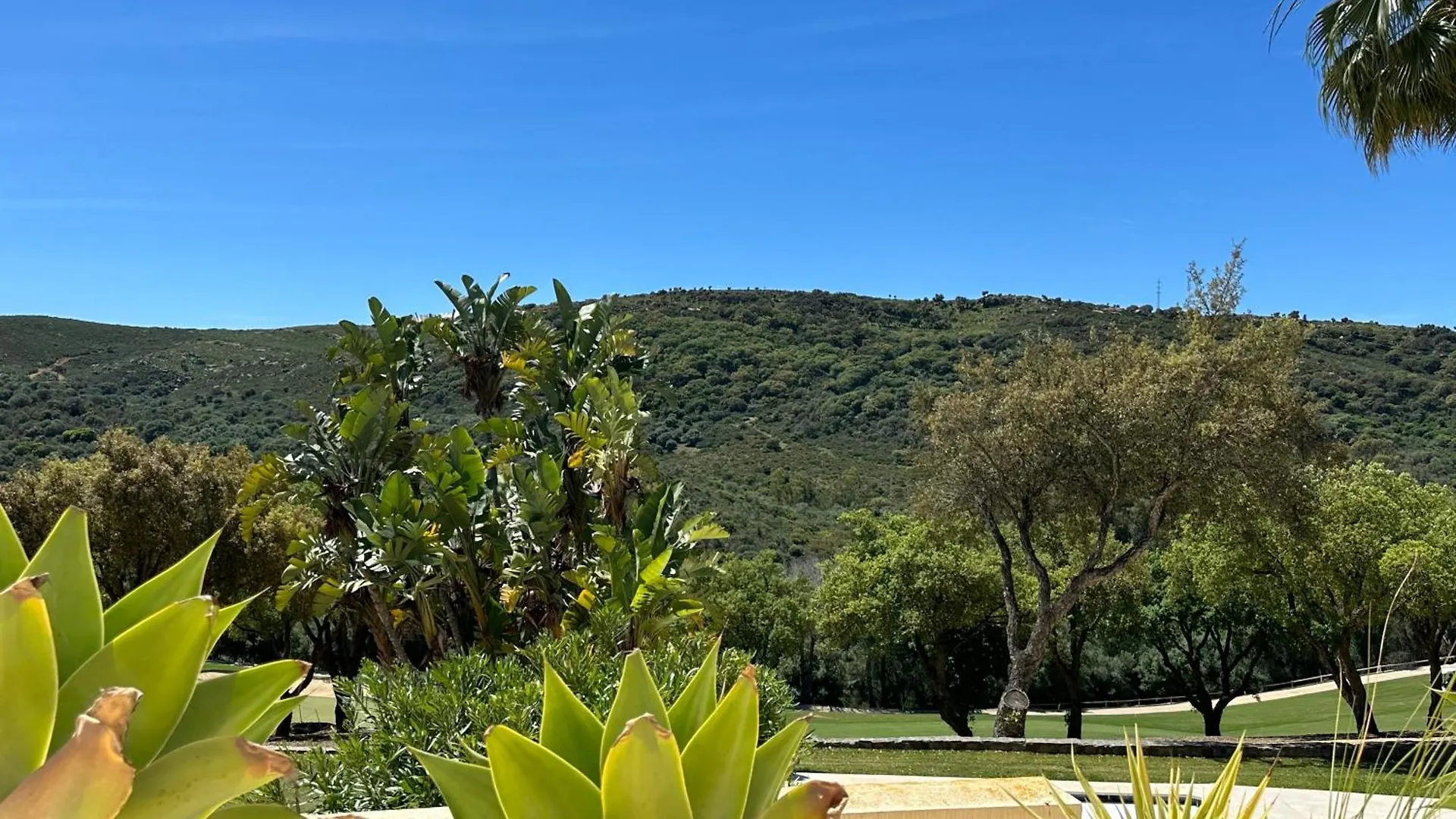 Spacious Apartment In San Roque Golf Club San Roque (Andalucia)